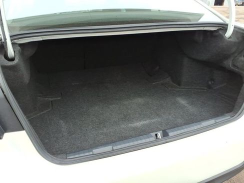 Used 2022 Subaru Legacy image 15