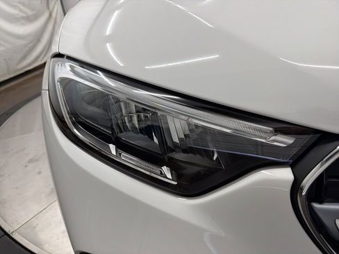 New 2026 Mercedes-Benz GLC 300 image 10