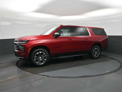 New 2026 Chevrolet Suburban LT w/ Comfort Package image 4