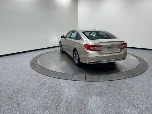 Used 2019 Honda Accord EX-L image 8