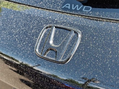 Certified 2024 Honda HR-V EX-L image 33