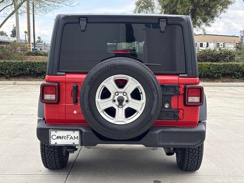 Used 2020 Jeep Wrangler Unlimited Sport S AWD/4WD image 4