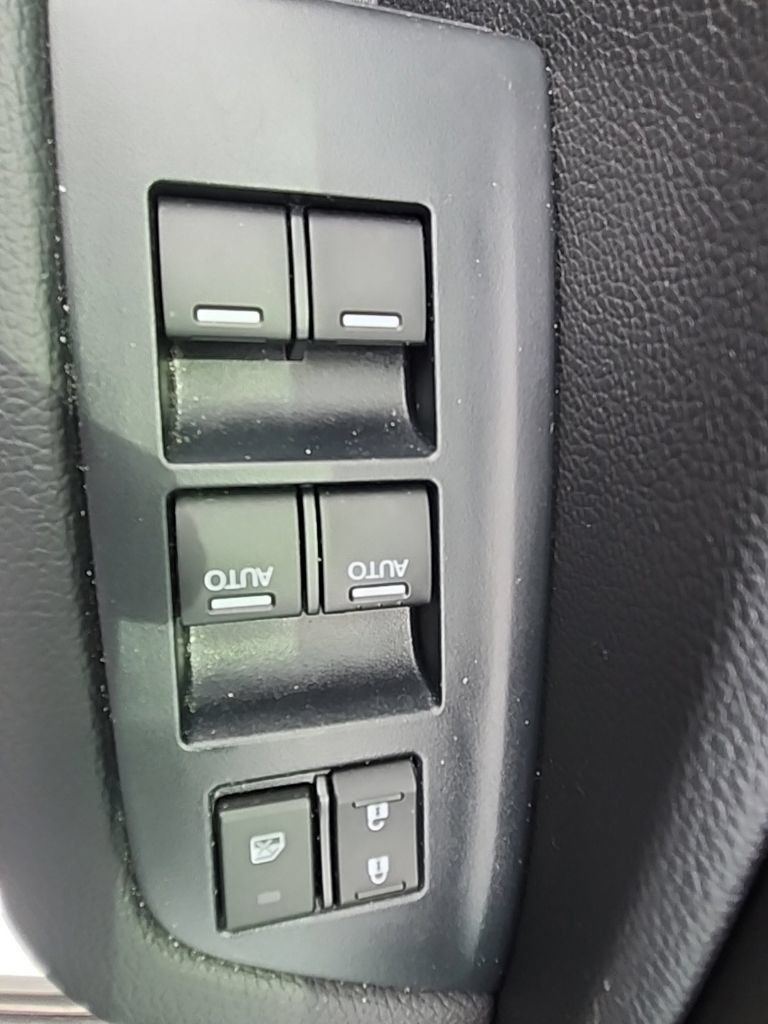 Used 2023 Honda Passport Elite image 25