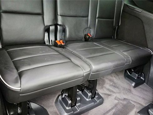 Used 2023 Cadillac Escalade Premium Luxury w/ Performance Package image 30