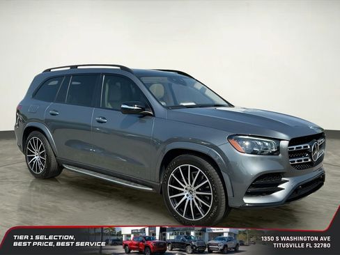 Used 2023 Mercedes-Benz GLS 450 4MATIC image 10