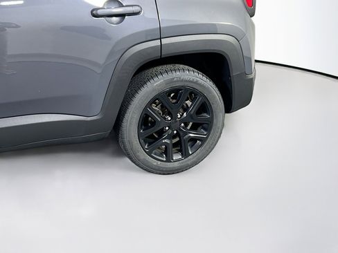 Used 2022 Jeep Renegade Altitude w/ Convenience Group image 30