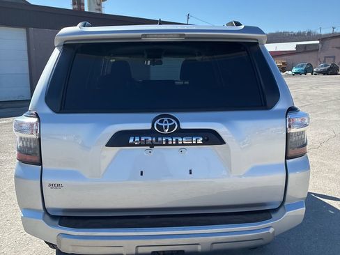 Used 2014 Toyota 4Runner Trail image 4