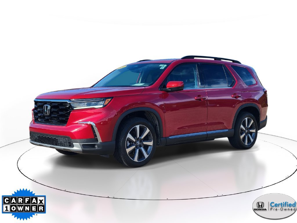 Certified 2024 Honda Pilot Touring image 2
