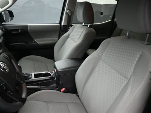 Used 2021 Toyota Tacoma SR w/ SR Convenience Package image 19