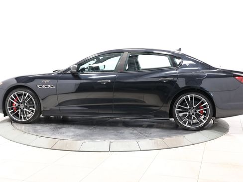 Used 2022 Maserati Quattroporte Trofeo RWD image 7