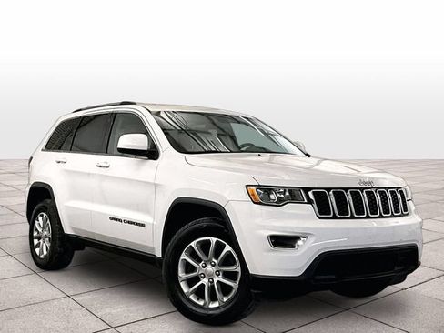 Used 2021 Jeep Grand Cherokee Laredo AWD/4WD image 2