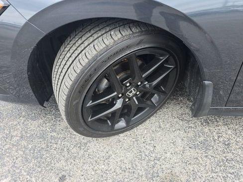 Used 2023 Honda Civic Sport image 25