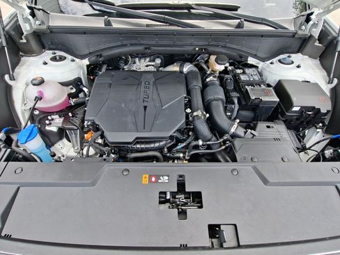Used 2026 Hyundai Santa Fe SEL FWD image 25