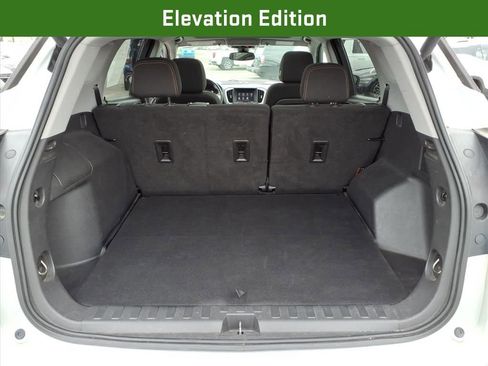 Certified 2021 GMC Terrain SLE w/ Driver Convenience Package FWD image 16