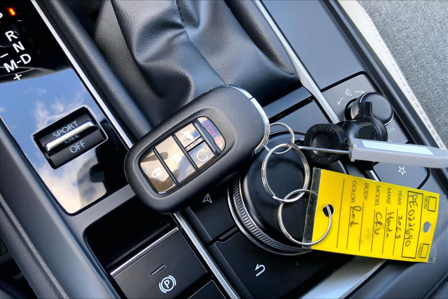 Used 2023 Honda CR-V EX-L image 15