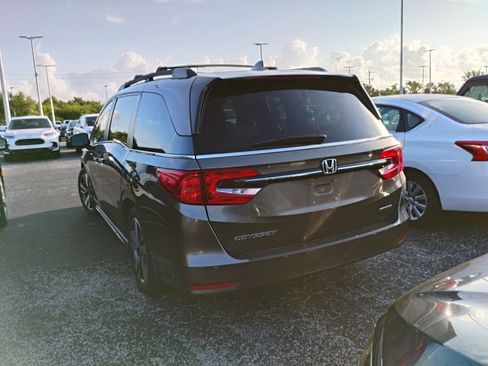 Used 2021 Honda Odyssey Touring image 5