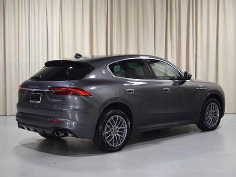 Certified 2024 Maserati Grecale GT image 10