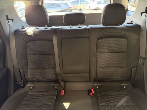 Used 2025 Chevrolet Equinox LT image 37