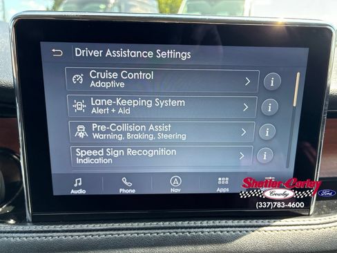 Used 2022 Lincoln Corsair Reserve w/ Equipment Group 201A AWD/4WD image 40