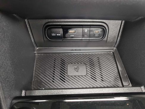 Certified 2023 Kia Sportage SX AWD/4WD image 32