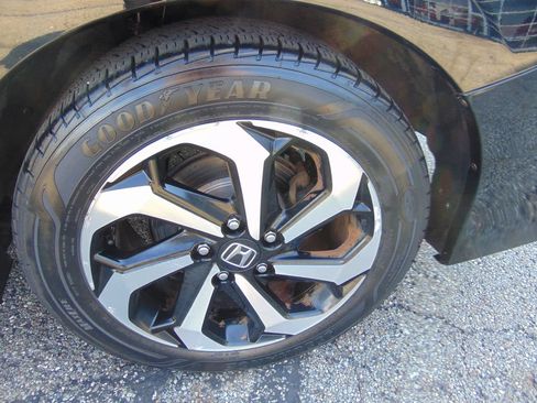 Used 2016 Honda Accord EX image 29