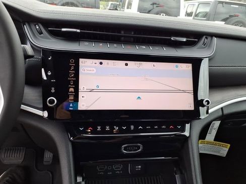 New 2026 Jeep Grand Cherokee Altitude image 14