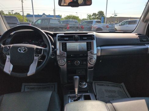 Certified 2024 Toyota 4Runner SR5 Premium w/ Moonroof Package AWD/4WD image 12