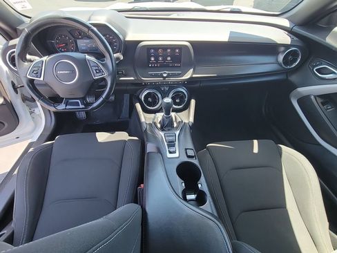 Used 2020 Chevrolet Camaro LS RWD image 18