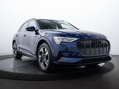 Certified 2022 Audi e-tron Premium w/ Convenience Plus Package