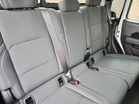 New 2025 Jeep Gladiator Willys image 19