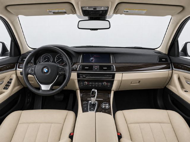Used 2015 BMW 535i Sedan RWD image 9
