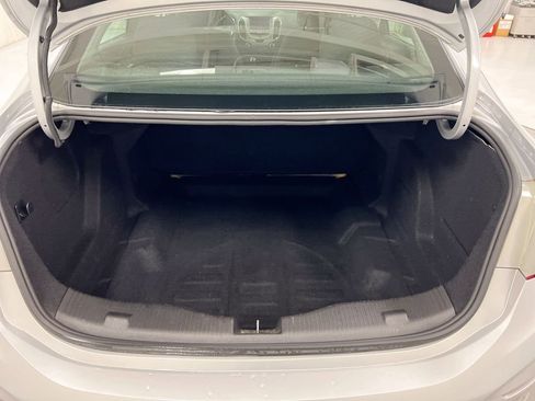 Used 2017 Chevrolet Cruze LS FWD image 26