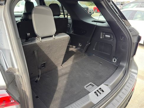 Used 2025 Ford Explorer ST-Line w/ ST-Line Street Pack image 33