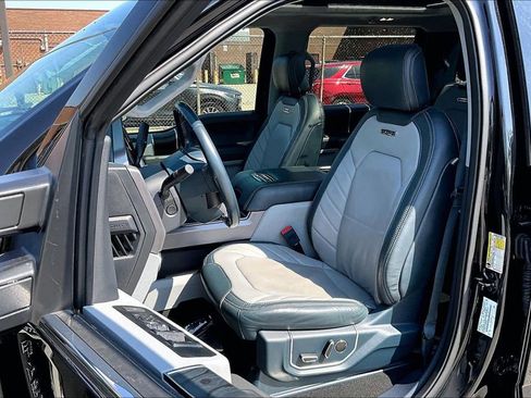Used 2022 Ford F450 Limited AWD/4WD image 24