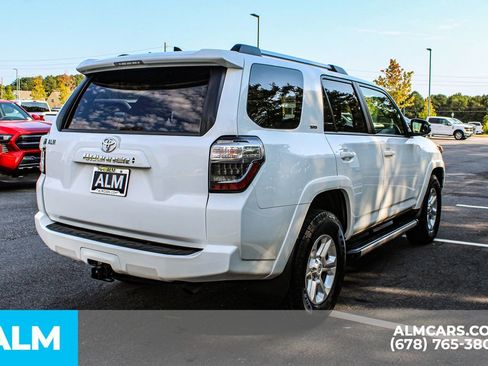 Used 2023 Toyota 4Runner SR5 Premium image 6