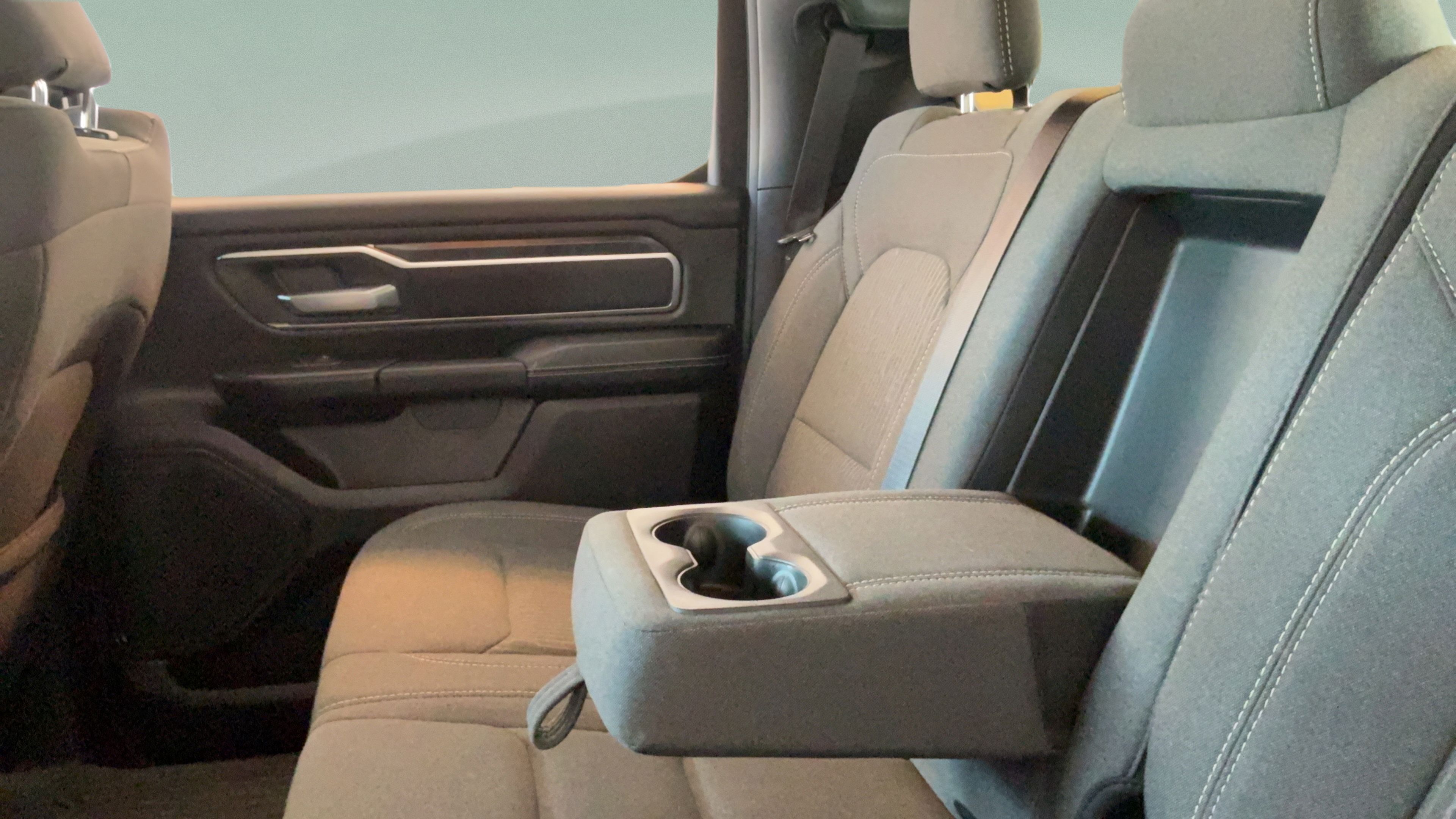 Used 2024 RAM 1500 Big Horn AWD/4WD image 31