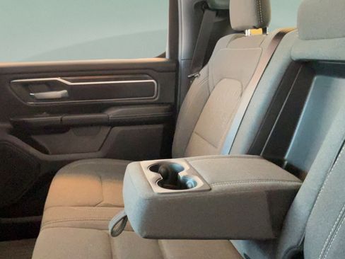 Used 2024 RAM 1500 Big Horn AWD/4WD image 31