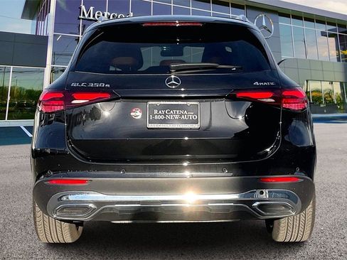Certified 2025 Mercedes-Benz GLC 350e 4MATIC image 4
