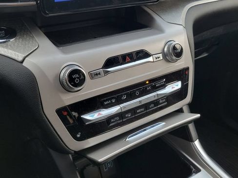Used 2024 Ford Explorer Timberline w/ Timberline Technology Package AWD/4WD image 30