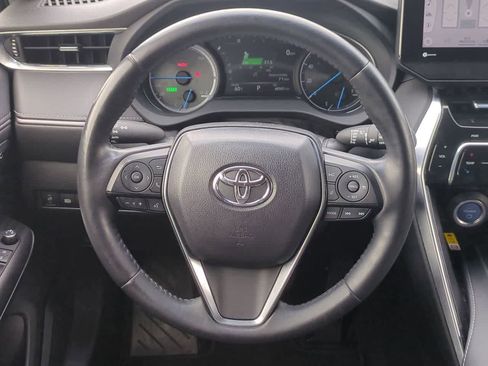 Used 2021 Toyota Venza XLE w/ Softex Package AWD/4WD image 21