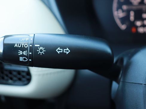 Used 2023 Honda HR-V LX image 22