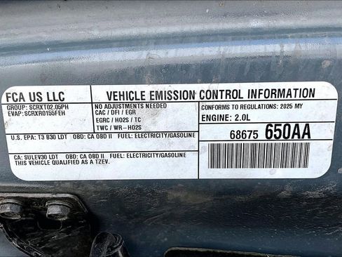 Certified 2025 Jeep Wrangler Unlimited Rubicon 4xe w/ Convenience Group AWD/4WD image 36