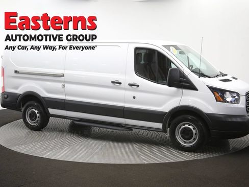 Used 2018 Ford Transit 250 148 Low Roof RWD image 46