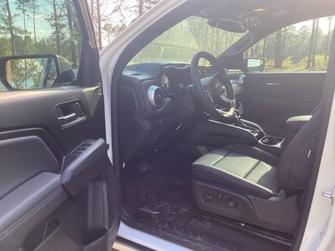 New 2026 Chevrolet Colorado LT w/ LT Convenience Package image 9