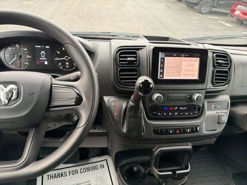 Used 2024 RAM ProMaster 2500 image 19