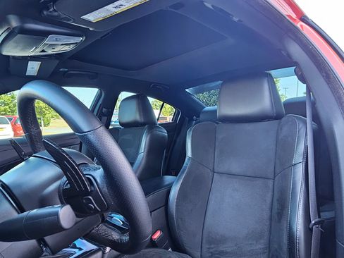 Used 2022 Dodge Charger R/T w/ Plus Group RWD image 22