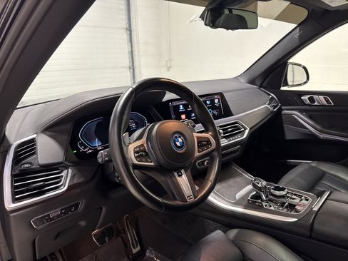 Used 2022 BMW X5 xDrive45e w/ M Sport Package image 13