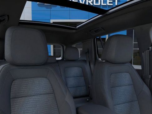 New 2026 Chevrolet Equinox LT image 24