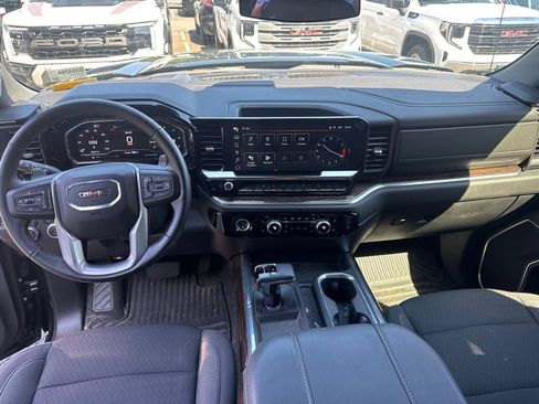 Used 2024 GMC Sierra 1500 Elevation w/ X31 Off-Road Package AWD/4WD image 14