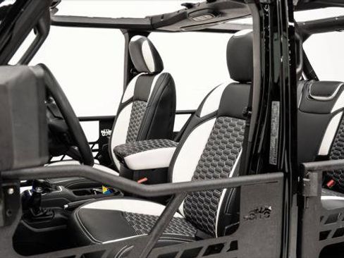 Used 2026 Jeep Wrangler Unlimited Sport image 32